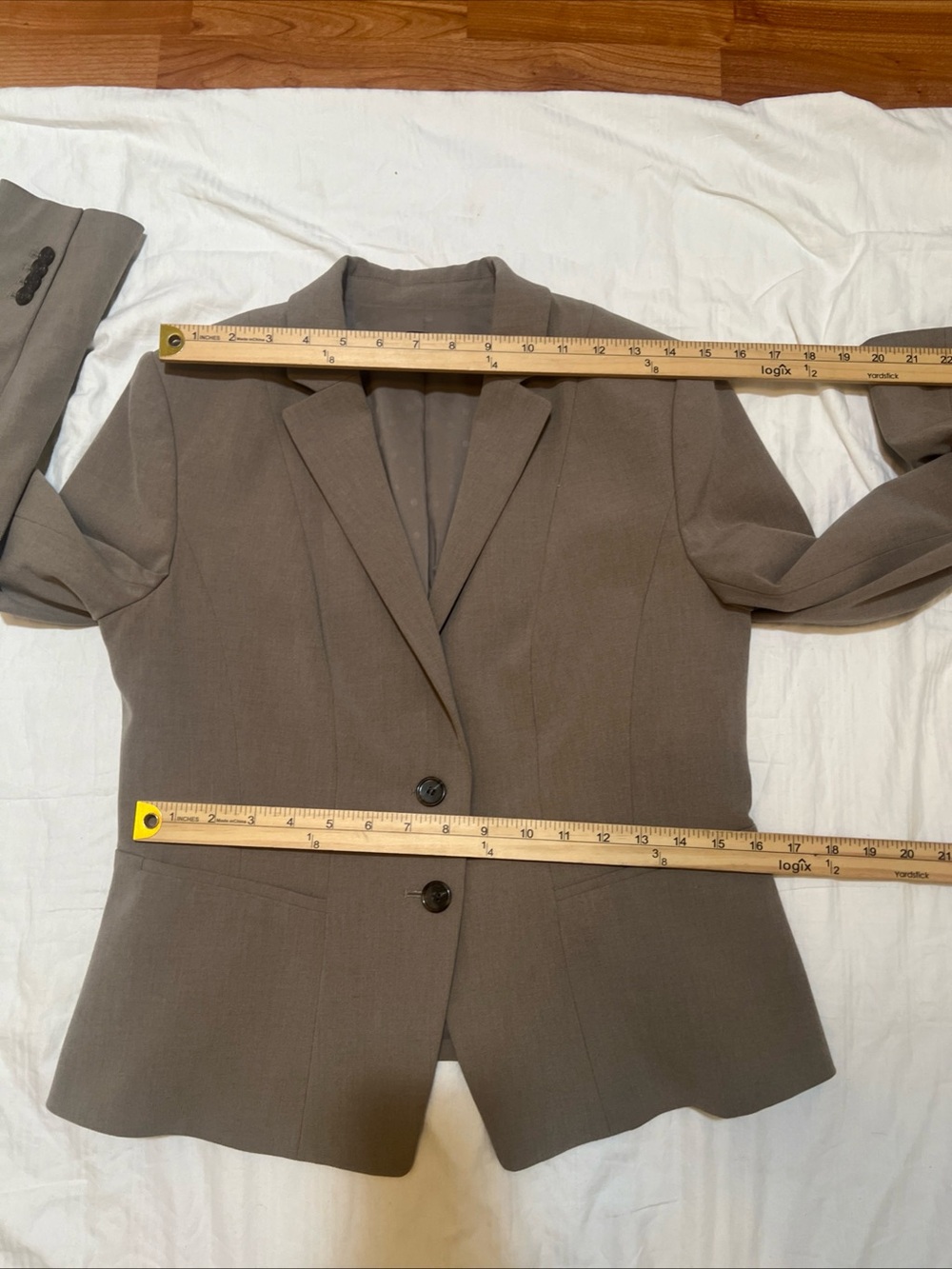 Ann Taylor Taupe Women's Pant Suit - Picture 10 of 13